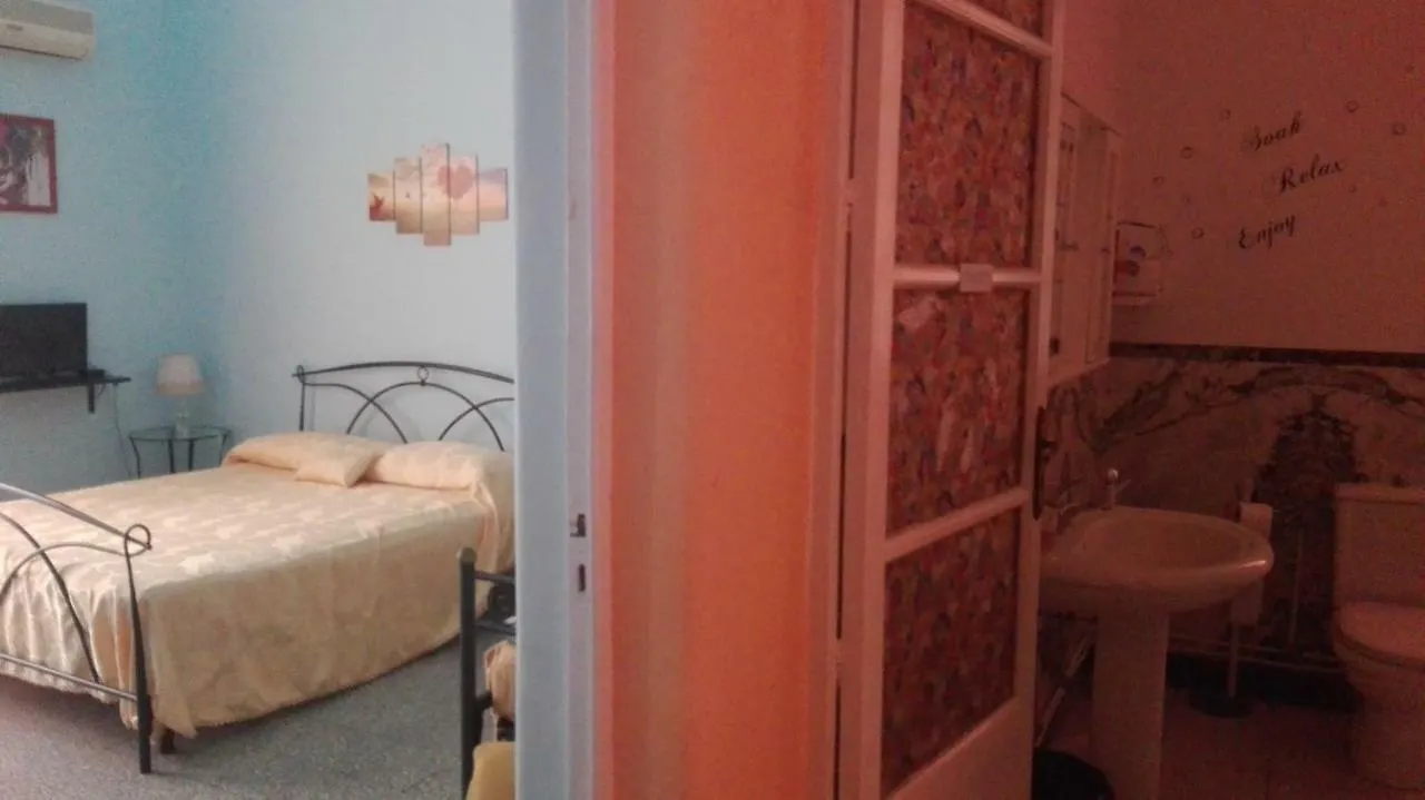 فندق مبيت وإفطار كاتانيا B&B Bella Stella