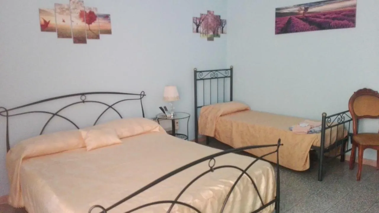 كاتانيا B&B Bella Stella 3*,